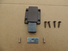10 New Brown Plastic Cabinet Magnetic Push Latches Cabinet Hardware D07
