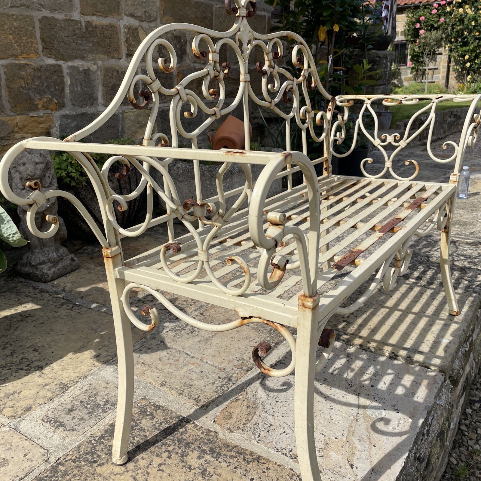Used Cream Metal Garden Bench eBay