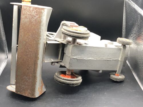 ERTL 1/32 Scale ALLIS CHALMERS Gleaner L3 Combine Die Cast Farm Toy - Picture 9 of 11