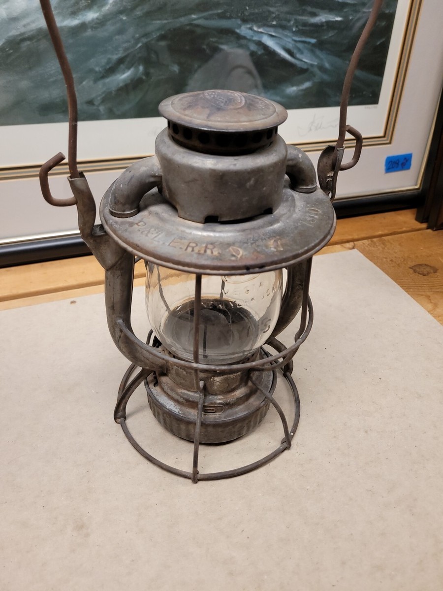 Antique Dietz Vesta Railroad Lantern P&L.E.R.R W Rare Etched Antique Dietz Vesta Railroad Lantern P&L.E.R.R W Rare Etched
