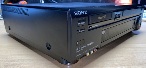 ππ» Sony SLV-T2000 HI8 VIDEO 8 VHS RECORDER EDITOR COMBO VCR FUNZIONANTE SPEDIZIONE MONDIALE - Foto 5 di 14