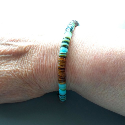 Bracelet surfeur homme ou femme ajustable rondelles de nacre caramel turquoises - Photo 7/8