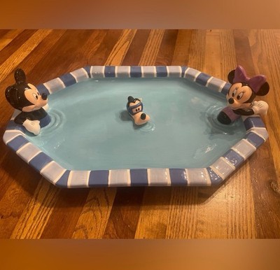 Rare Disney Mickey, Minnie Mouse And Goofy 3D Swim China Dish Platter