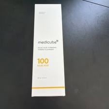 Medicube Kojic Acid Tumeric Toning Cleanser