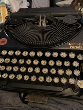 VTG REMINGTON PORTABLE TYPEWRITER  thumbnail
