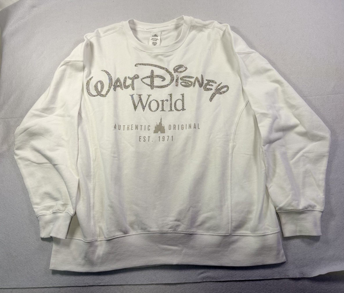 2026 Disney Parks Castle Rhinestone White Crewneck Sweatshirt 2XL NWT ...