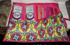 Fold-Up Quilted Fabric Knitting Needle Holder with 7 Pair Knitting Needles, EUC