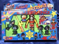 Broadcast Era Popy Tondemo Warrior Muteking VS Black Tako Brothers Sofubi Figur