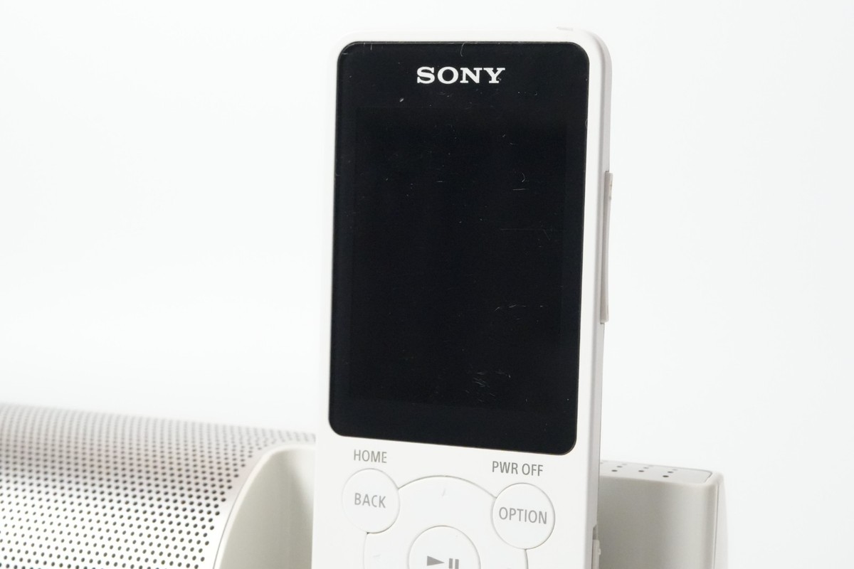 Sony Walkman NW-S15 White 16GB Bluetooth MP3 Player + Speaker Dock