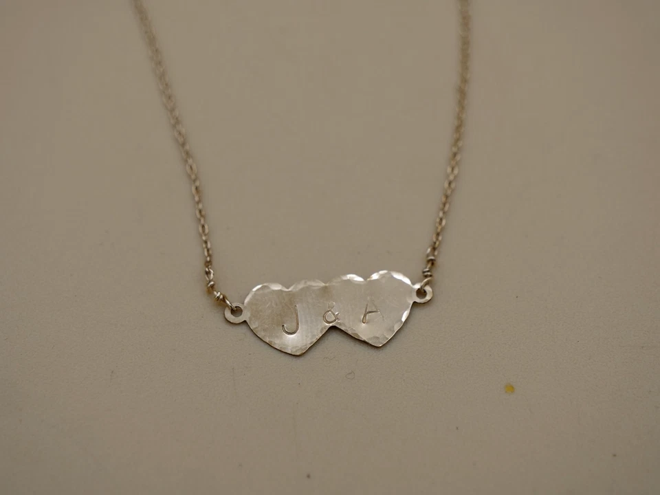 PULSERA Cadena CABLE Llena Oro 14kt 1/20 Con Corazones J & A Grabados. 7,5" Foto 2 de 4