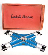 HORNBY O / 0 R210 MECHANICAL OBLIQUE CROSSING RAIL RADIUS: 30cm L:36cm 2 RAILS