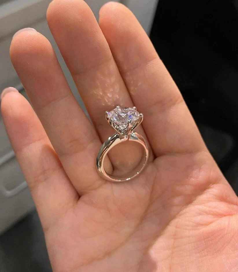 3 Ct Round-Cut VS1/G Lab Grown Diamond Solitaire Engagement Ring 14K White Gold - Image 2 of 4