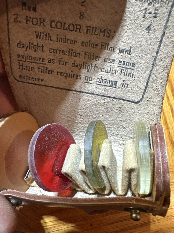 Vintage Bosley Camera Filter Kit For Cole’s Films Red Yellow Clear Leather Case - Image 2 of 2