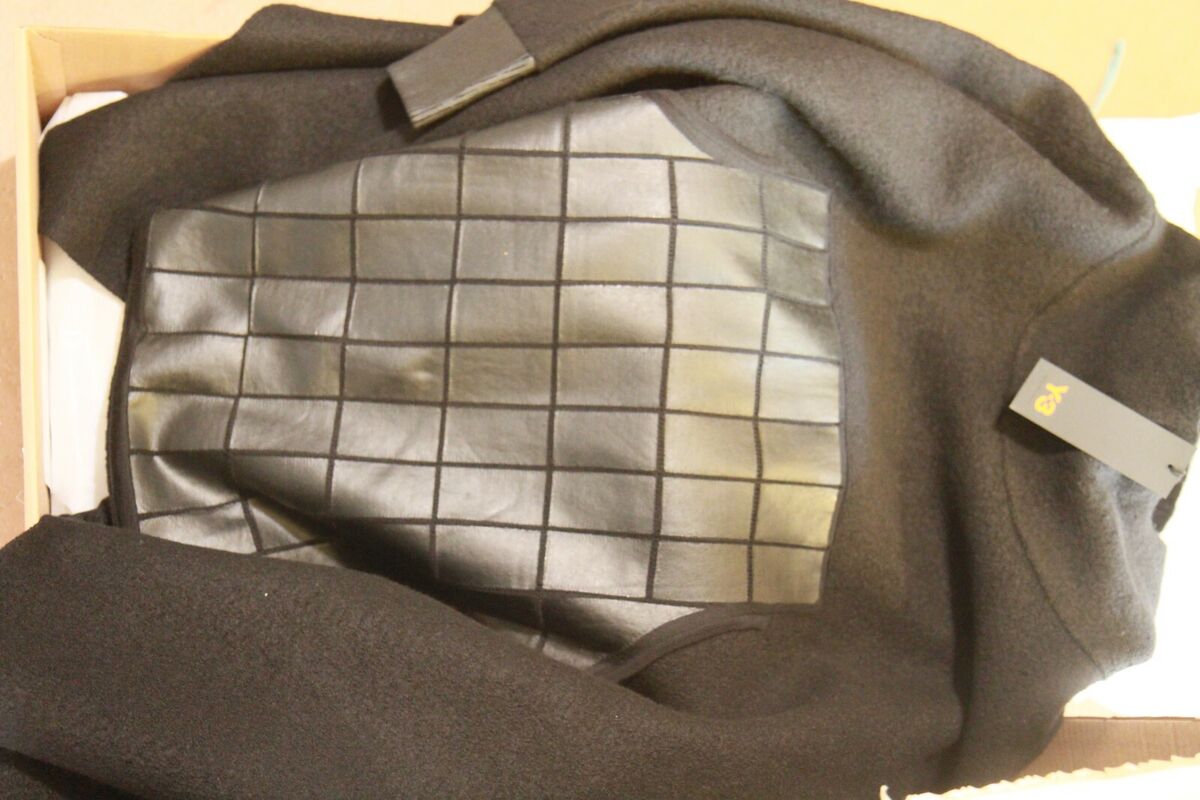 Y-3 Yohji Yamamoto Poncho Sweater Runway y3 adidas techwear Y-3 Yohji Yamamoto Poncho Sweater Runway y3 adidas techwear
