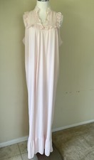 Vintage Lingerie 60s/70s Baby Pink Nylon  Lace Long Nightgown Gown Size M