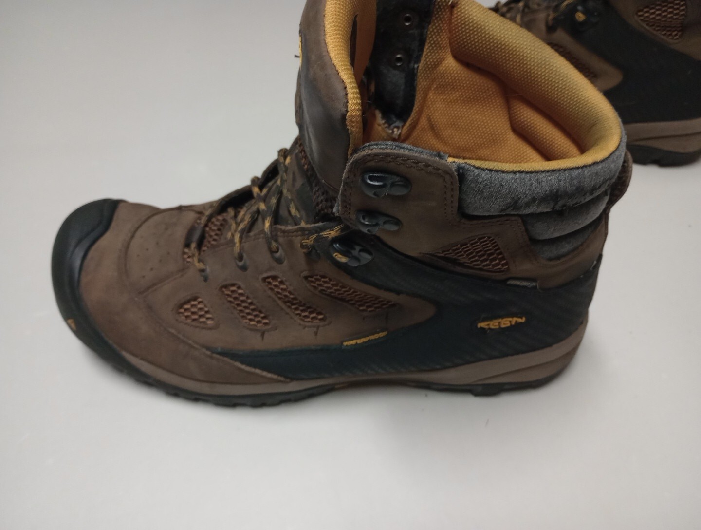 Keen Targhee II scarponi bassi da trekking uomo taglia 15 pelle impermeabili 1009181D