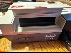 EUC Nintendo NES Action Set Console + 5 EXTRAS *NO POWER CORD or CABLES Tested