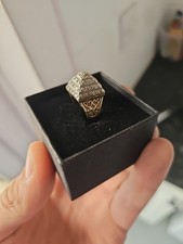 Child/kids Cz 9ct Gold Pyramid Ring 8.42g