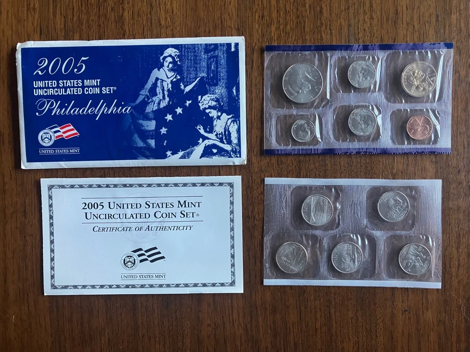 2005 US Mint Uncirculated Coin Sets Denver & Philadelphia Ships Free - Image 2 of 4