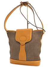 GUCCI VINTAGE Shoulder Bag Logo Embossing Leather Beige Elegant Authentic