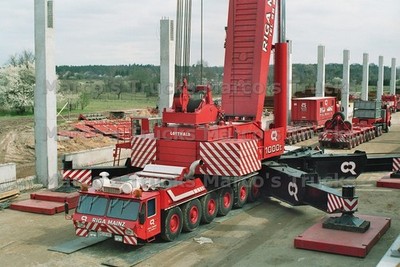 LKW Foto Gottwald Kranwagen Deutschland rot RIGA MAINZ 1000t CR #n1rw