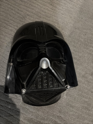 Death Vader Maske, gebraucht, hat einen Sprachwechsler, auch Vader Zitate