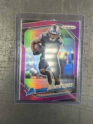2025 Panini Prizm - Jahmyr Gibbs #74 Purple Prizm /125
