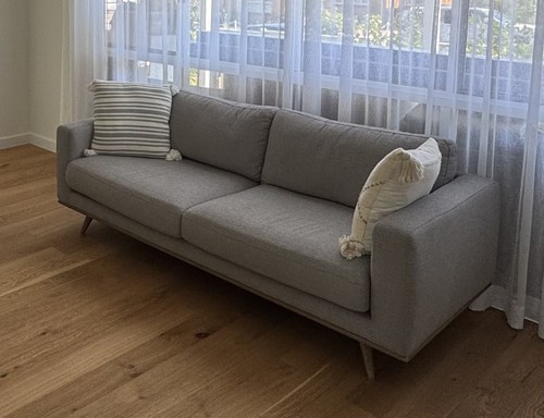 Nick Scali Musa 2.5 Seat Sofa - Perfect Condition - Light Gray - 3yrs warranty - Picture 2 of 6