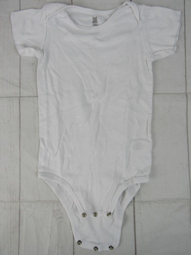 Carter's 'Just One Year' Baby's White Short Sleeve One Piece Size 24 Months