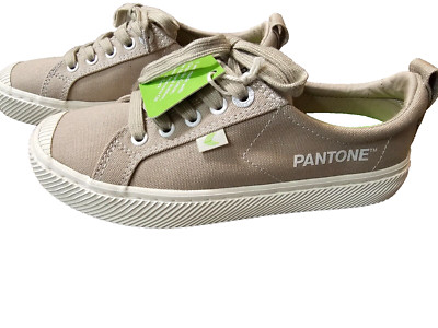 Cariuma OCA PANTONE Plaza Taupe Canvas Contrast Sneaker Size W 6/ M 4.5 Unisex