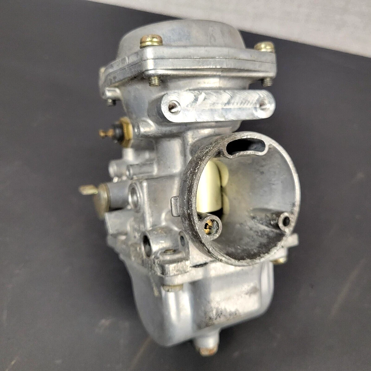 1981 1982 Suzuki GS650 Carburetor Body Mikuni 13201 34220 Carb eBay