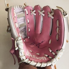 Wilson Girls T-Ball Glove PINK HOPE CANCER AWARENESS 10 Inch Mitt Softball A2446