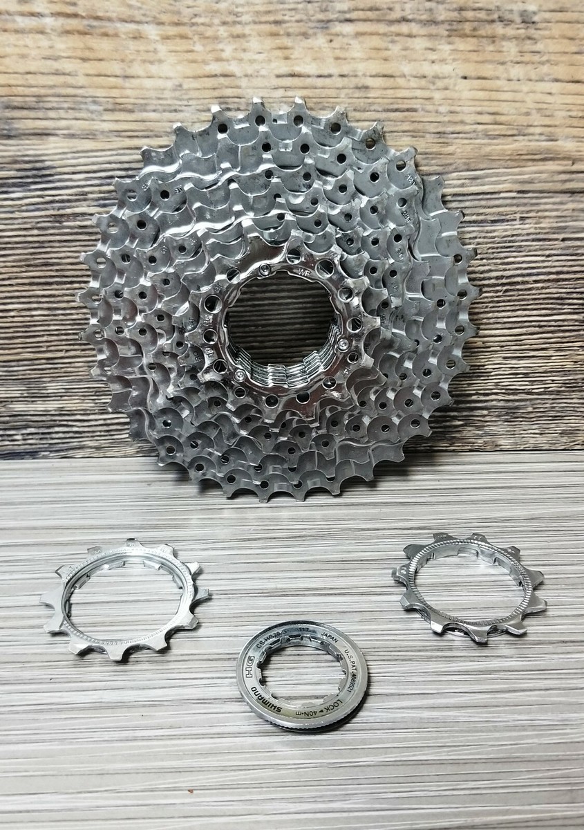 CASSETTE 9 VITESSES Shimano CS-HG70 11-32 dents EUR 16,65 - FR