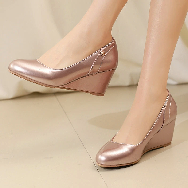 Womens Slip On Pumps 6.5cm High Wedge Heel Shoes Round Toe Patent Leather Ladies - Image 4 of 4