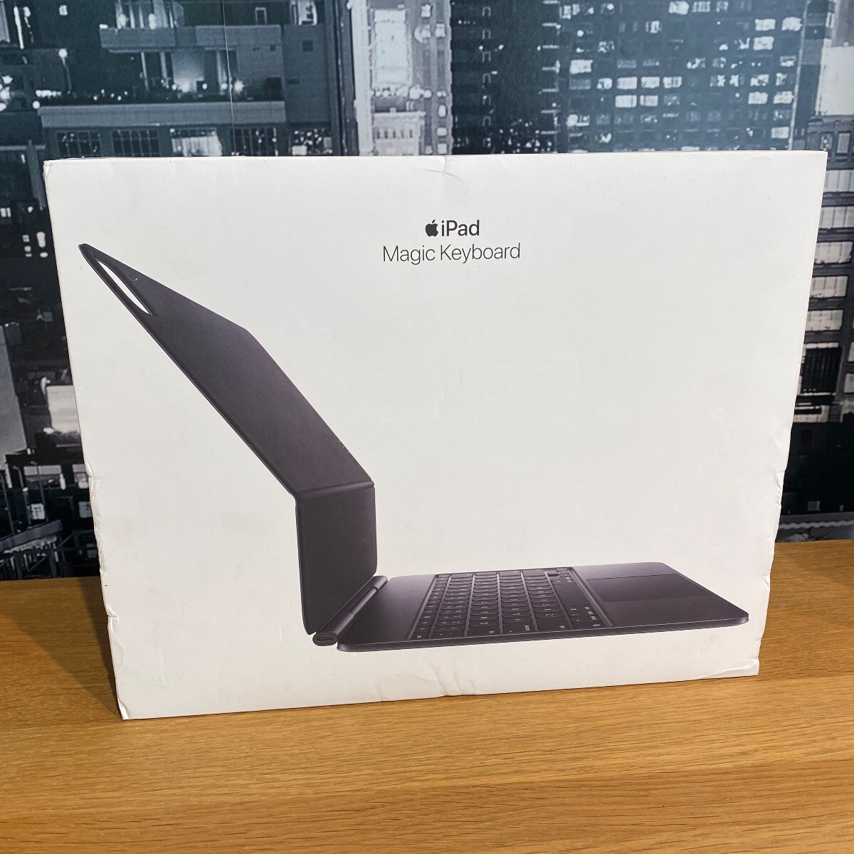 Apple Magic Keyboard iPad Pro 13 Apple Magic Keyboard iPad Pro 13