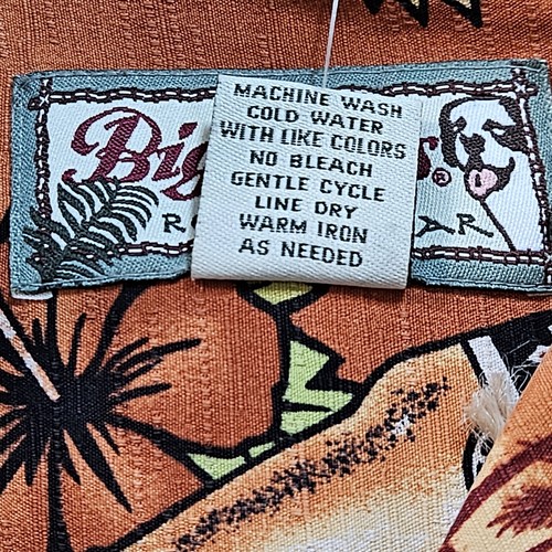 Big Dogs Hawaiian Shirt Men L Burnt Orange SS Graphic AOP Beer Dogs Palm Trees - Picture 4 of 12