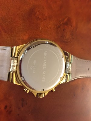 Micheal Kors 2304 watch no scratches michael kors watch unisex MK-2304 | eBay main image 2