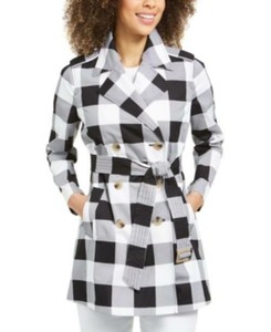 checkered raincoat