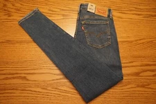 NWT WOMENS LEVI JEANS 711 Multiple Sizes Skinny Mid Rise Stellar Stretch $69.50