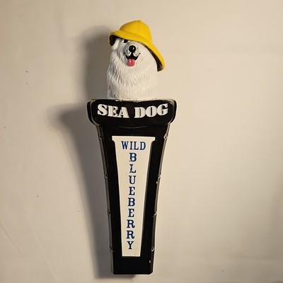 Sea Dog Brewing Company Wild Blueberry Ale Rain Hat Beer Tap Handle