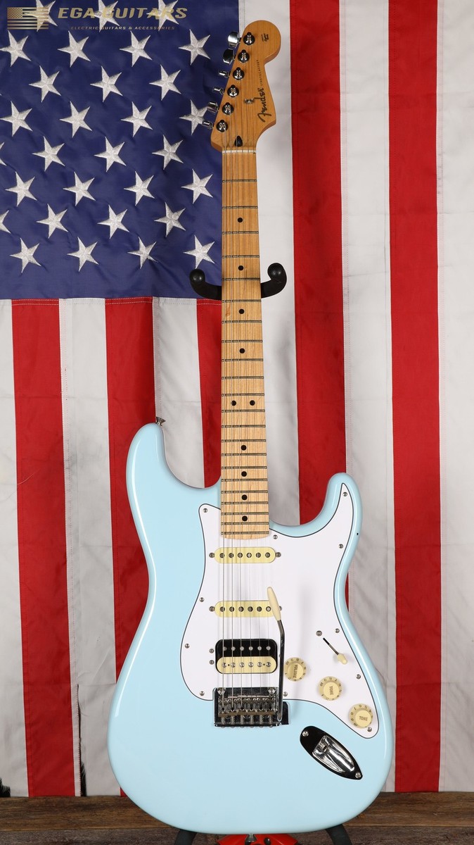 おまけ付き！fender player Stratocaster Fender Limited Edition Player Stratocaster with Maple FB in