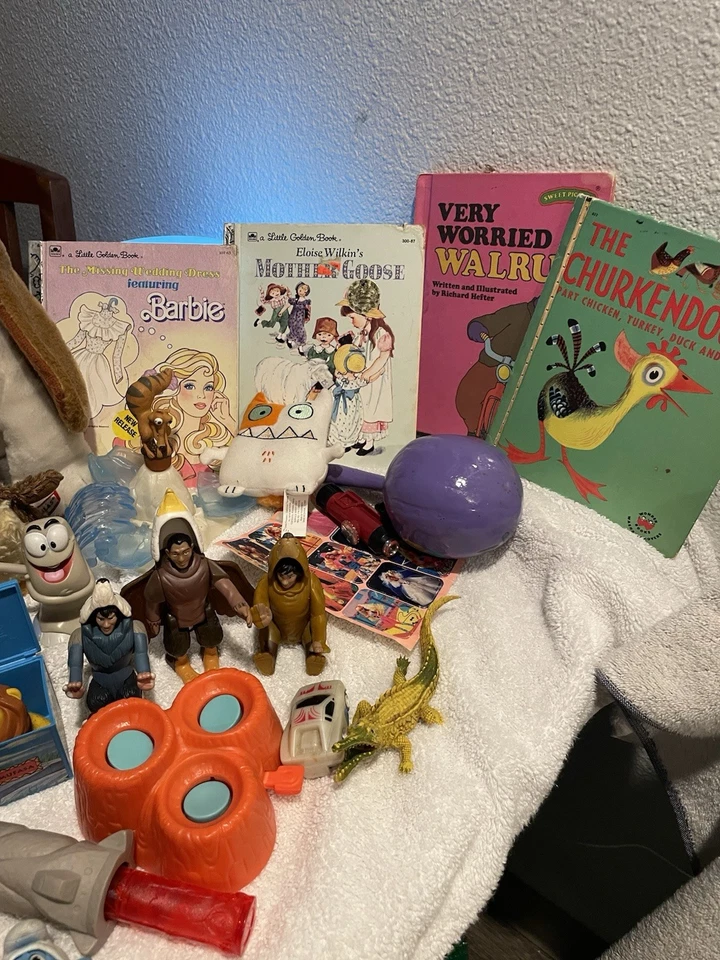 Lote de 50 juguetes vintage al azar Foto 3 de 4