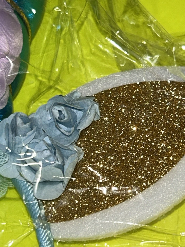 Diadema Unicornio Niñas Dorado Brillante Cuerno Flores - Tiempo de Juego o Disfraz de Halloween Foto 3 de 4