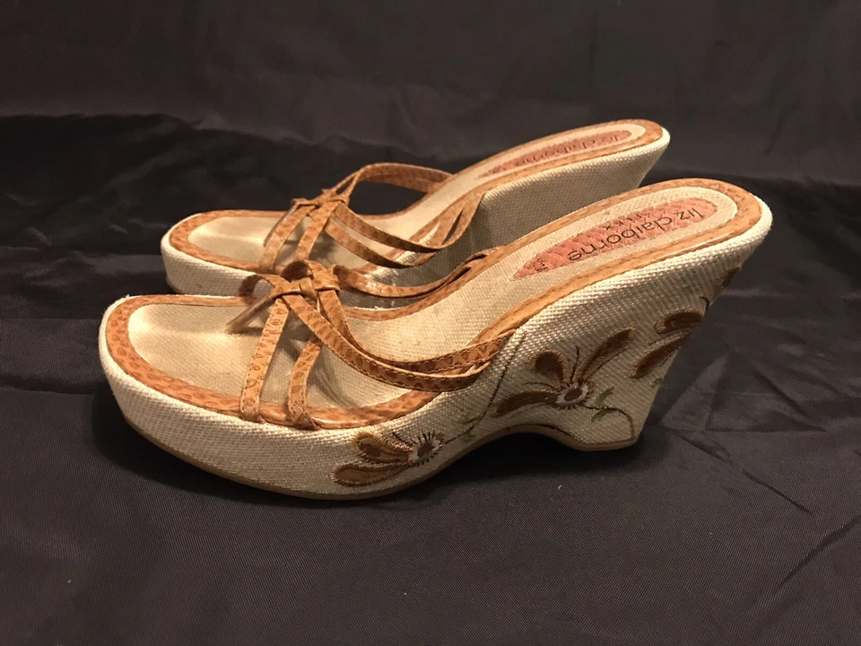 Liz Claiborne Flex Floral Embroidered Heel Beige Wedge Shoes Size 10.5/EUR 41 - Image 4 of 4