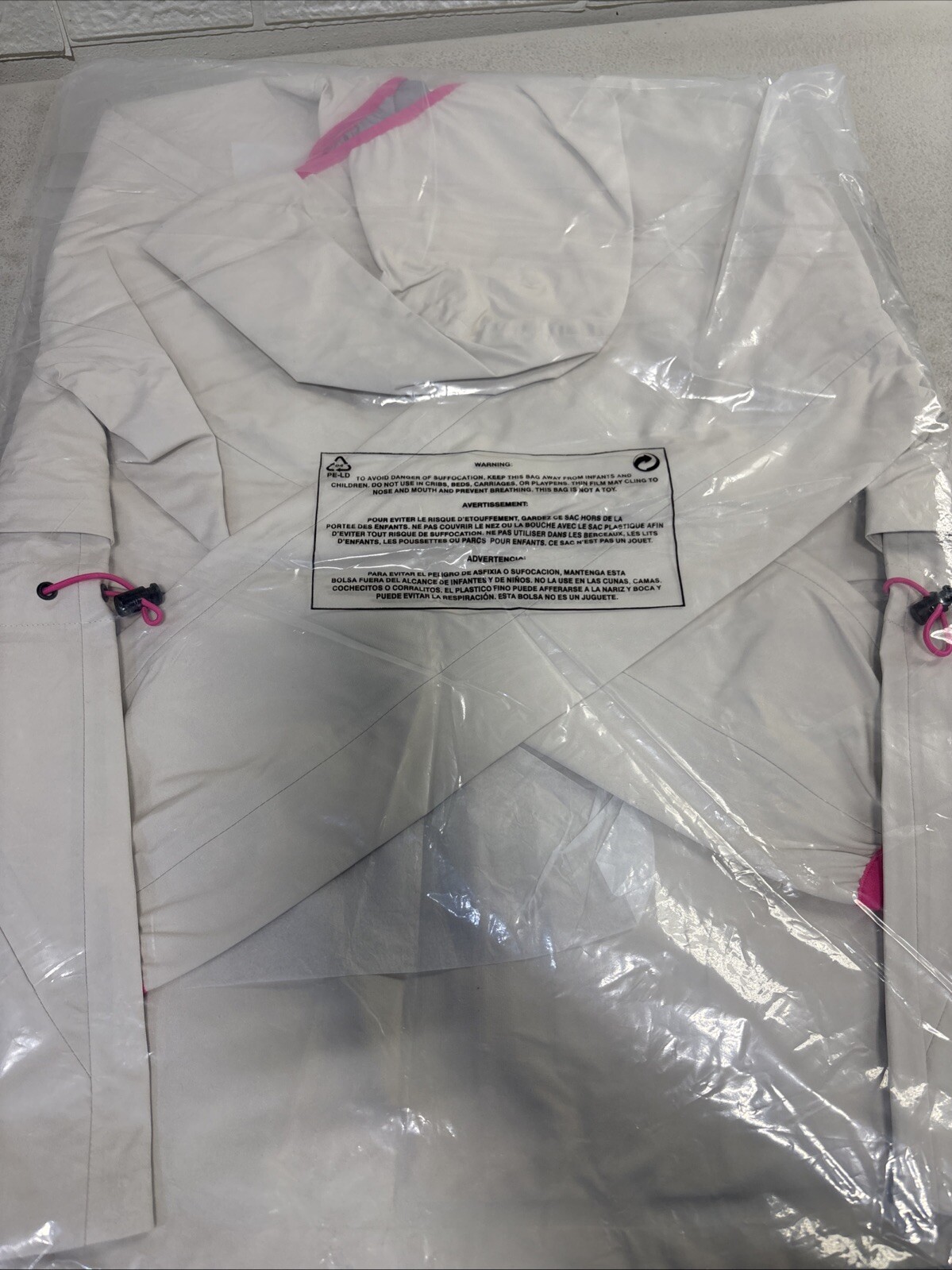 GFORE WOMENS WATER RESISTANT NYLON RAIN COAT image 9