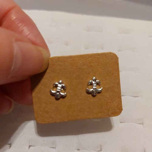 Silver Colour Anchor Stud Earrings (D824) New - 第 2/5 張圖片