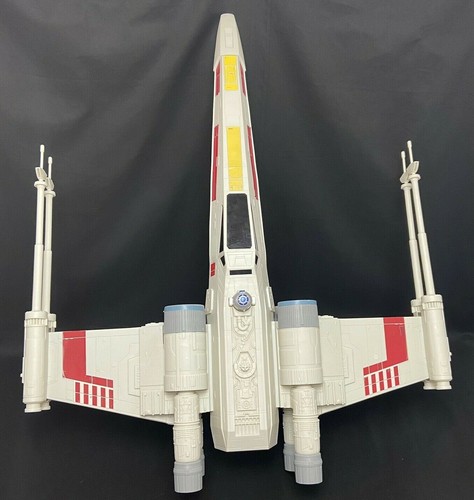 Hasbro Star Wars Giant X-Wing Fighter 
