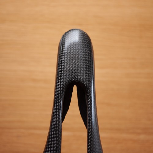 Sillín Selle Italia C59 carbono completo sin daños 60 g franqueo gratuito Reino Unido MCFK Tune AX - Imagen 8 de 19