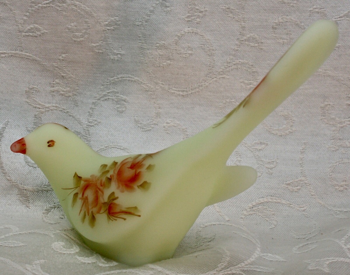 Fenton Happiness Bird フェントン ハピネスバード70年代 Fenton, Happiness Bird, Custard Glass, 