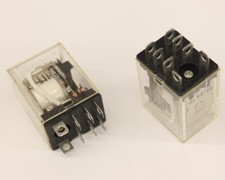 Lot of 2 LY2-US-AC240 OMRON relay DPDT 240VAC 12A